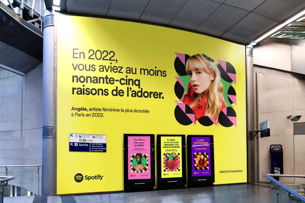 campagne d affichage spotify wrapped en station de métro avec angèle représentant un cas inspirant de brand content musique